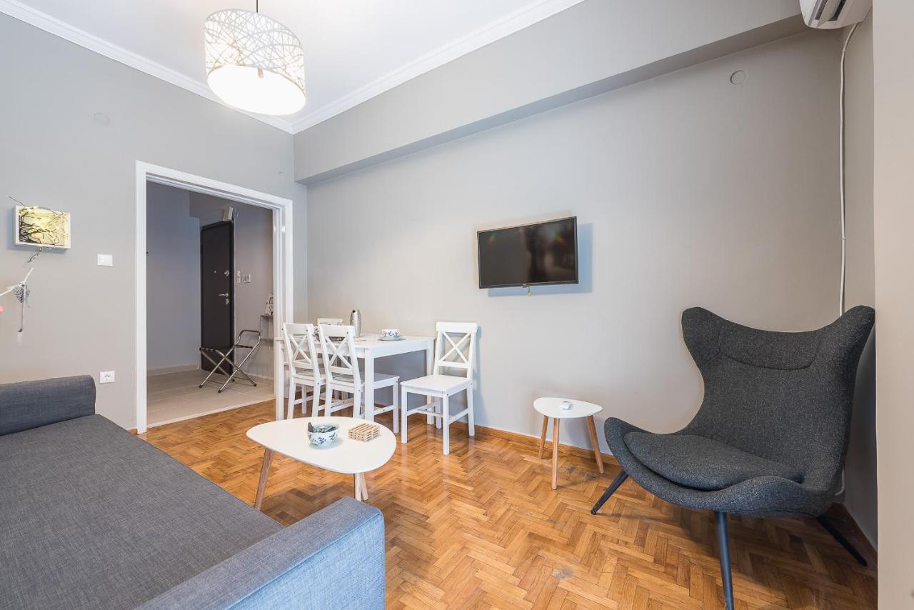 Modern City Apartment By Cloudkeys Athènes Extérieur photo