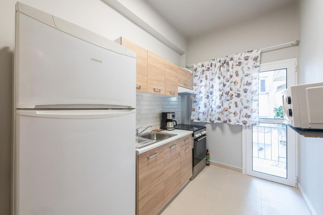 Modern City Apartment By Cloudkeys Athènes Extérieur photo